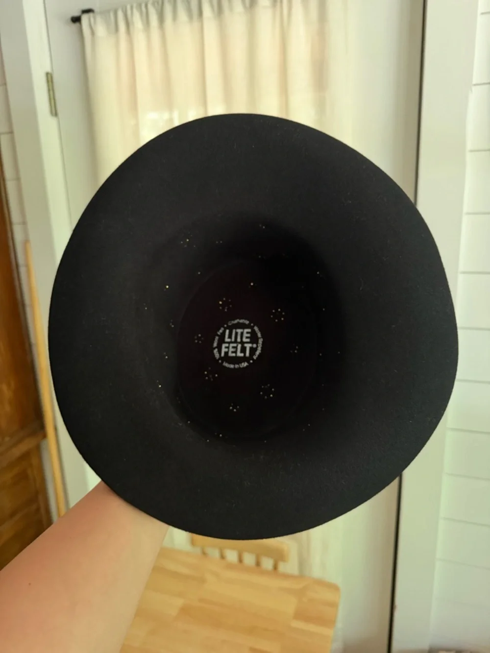 Vintage Felt Lite Wool Hat - Made in the USA - Picture 5 of 5